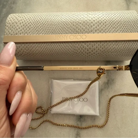 ❗️SOLD❗️Jimmy Choo Sonny/S sunglasses with chain - Picture 4 of 4